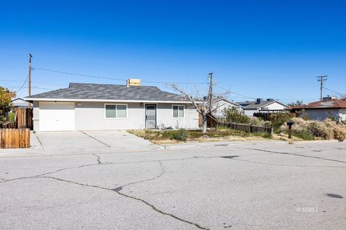 1212 W Willow Ave, Ridgecrest, CA, 93555-4845 | Card Image