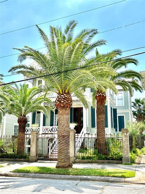 2113 Ball, Galveston, TX, 77550-2306 | Card Image