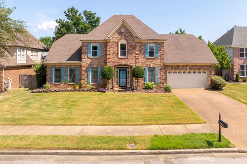 1335 Riding Brook Dr, Collierville, TN, 38017-8200 | Card Image