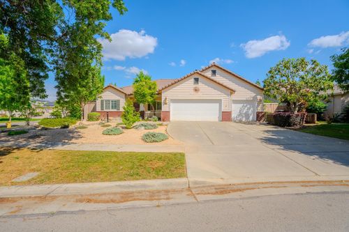 3634 N Jackie St, Visalia, CA, 93291-6534 | Card Image