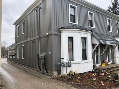 239-249 Main St N, Mount Forest, ON, N0G2L1 | Card Image