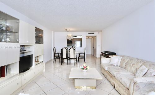 806-2401 S Ocean Dr, Hollywood, FL, 33019-2668 | Card Image