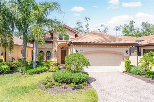 8227 Provencia Ct, FORT MYERS, FL, 33912-8993 | Card Image