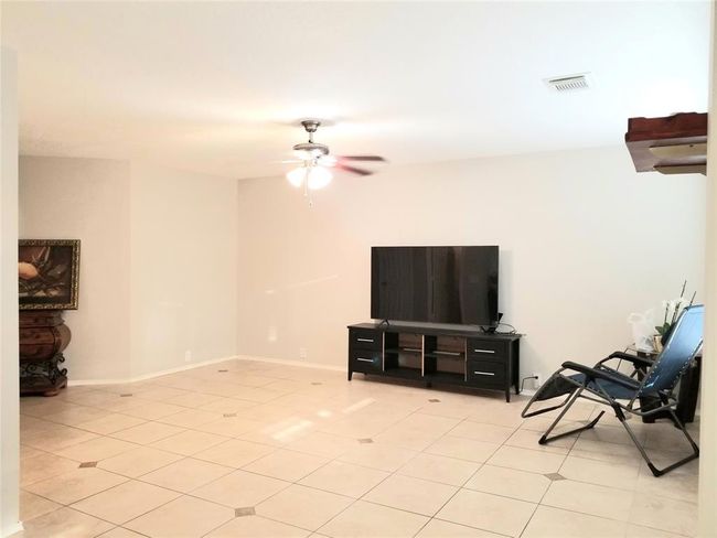 14943 Sugar Peak Dr, House other with 3 bedrooms, 3 bathrooms and 2 parking in Sugar Land TX | Image 9