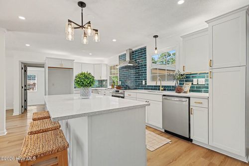 605 Forrest Rd, Warsaw, NC, 28398-2209 | Card Image