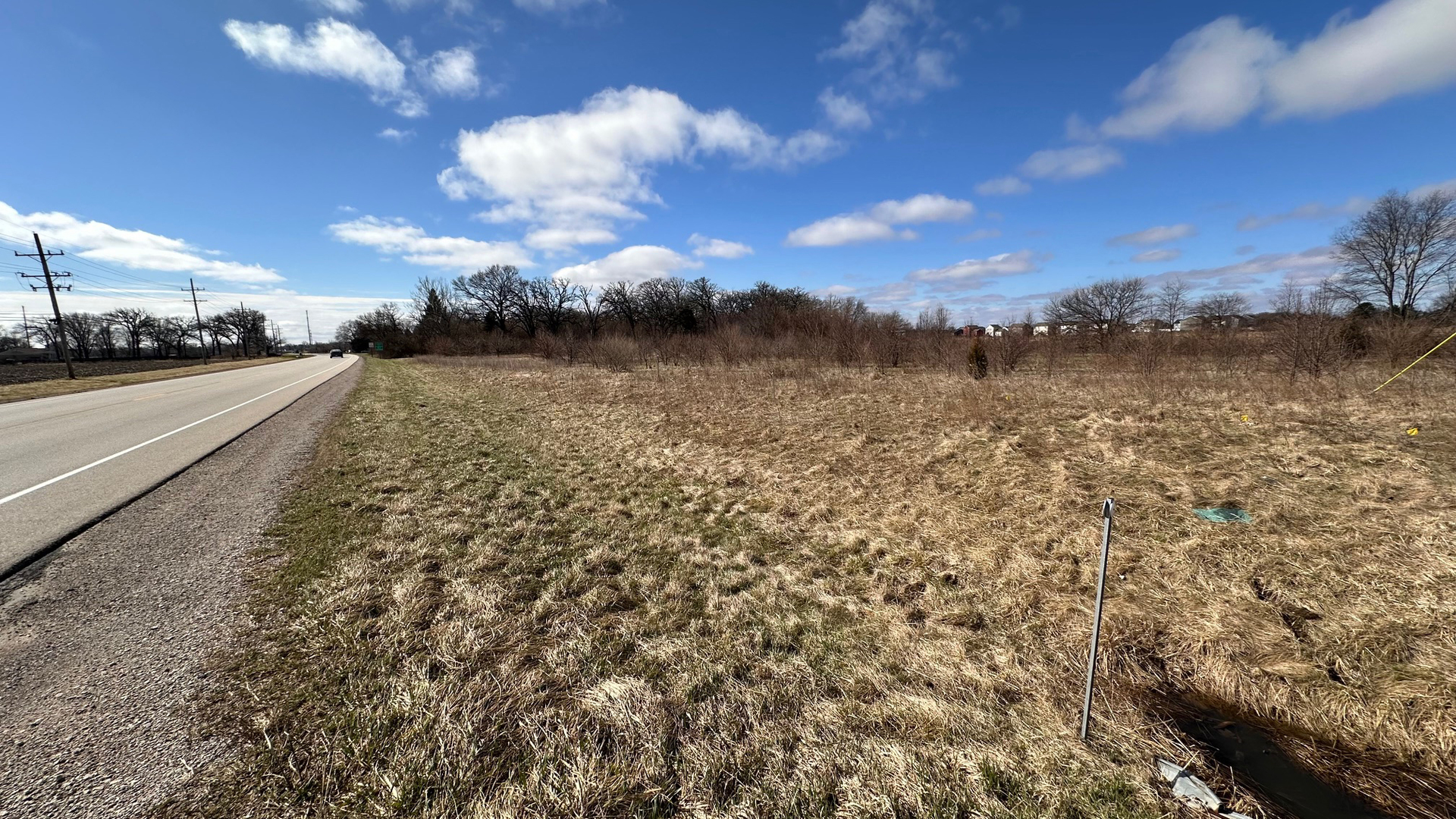 Land in Yorkville 5