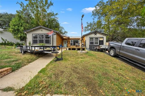 807 Carrie Ave, Killeen, TX, 76541-7328 | Card Image