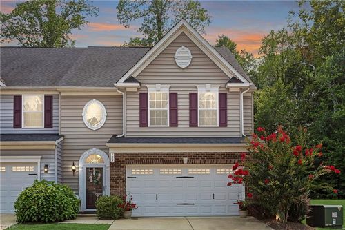 123 Mccormick Pl, Williamsburg, VA, 23185-5410 | Card Image