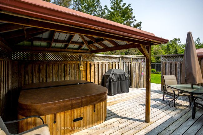 1410 Morton Line, House other with 4 bedrooms, 2 bathrooms and 6 parking in Cavan ON | Image 43