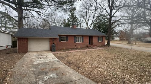 621 W Thomas Ave, Jonesboro, AR, 72401-4925 | Card Image