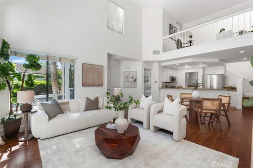 619 Springbrook N, Irvine, CA, 92614-7567 | Card Image