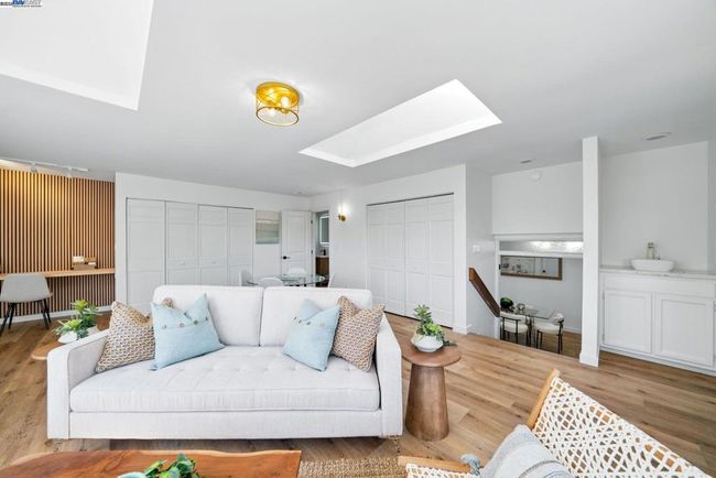 35 San Joaquin Pl, House other with 4 bedrooms, 3 bathrooms and 2 parking in Novato CA | Image 32