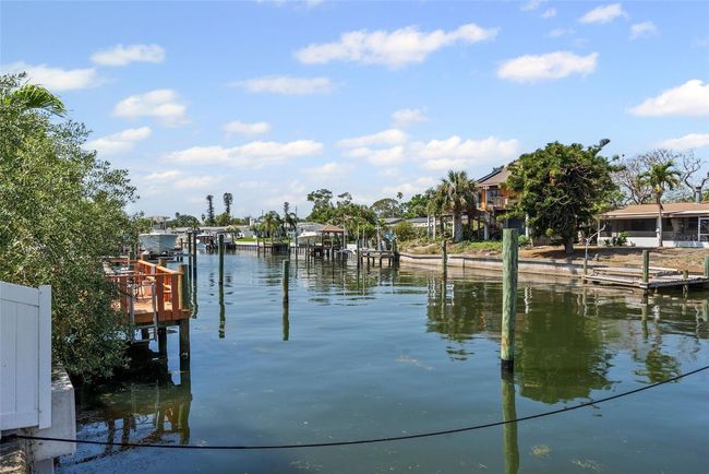 3497 Coquina Key Dr Se, House other with 3 bedrooms, 2 bathrooms and null parking in ST PETERSBURG FL | Image 41