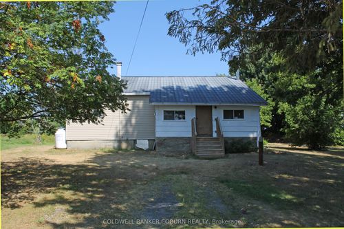 11597 Dundela Rd, Iroquois, ON, K0E1K0 | Card Image