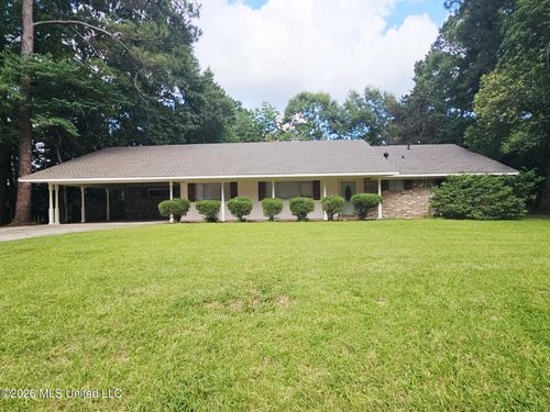 810 Velma St, Hattiesburg, MS, 39402-2543 | Card Image