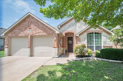 130 Cole St, Forney, TX, 75126-4736 | Card Image