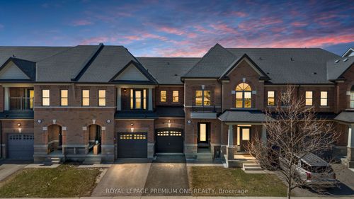 18 Morra Ave, Bolton, ON, L7E4K5 | Card Image