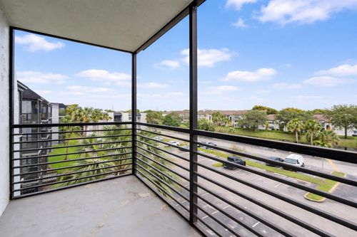 436-3720 N Pine Island Rd, Sunrise, FL, 33351-6566 | Card Image