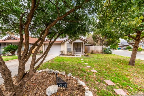 12102 Stoney Falls St, San Antonio, TX, 78247-3428 | Card Image