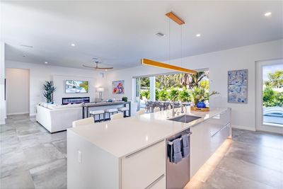 1671 Arlington Street, House other with 4 bedrooms, 4 bathrooms and null parking in Sarasota FL | Image 2