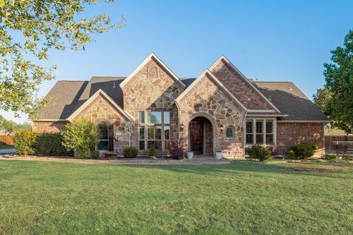 18176 Langford Ln, Forney, TX, 75126-8173 | Card Image