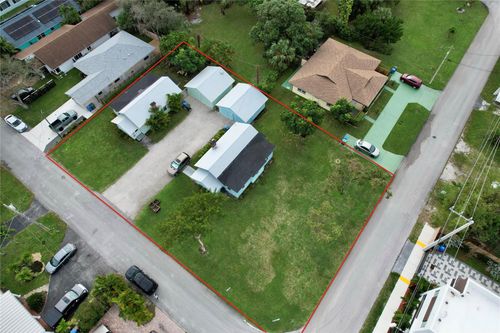 1338 Ne 35th St, Oakland Park, FL, 33334 | Card Image
