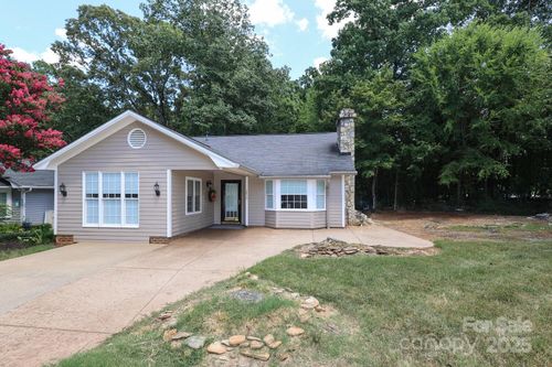 2810 Ashley Arbor, Fort Mill, SC, 29715-8312 | Card Image