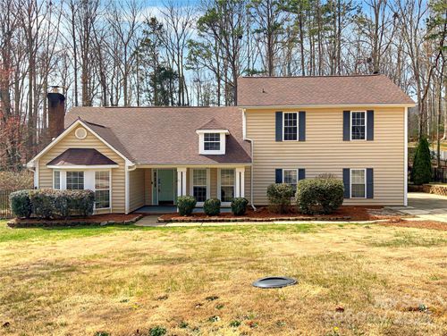 7210 Morningdew Ct, Denver, NC, 28037-8047 | Card Image