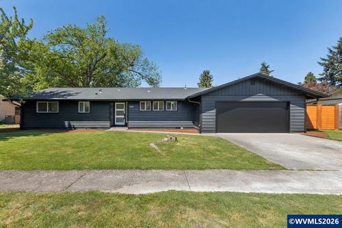 1079 Westwood Dr, Stayton, OR, 97383-9526 | Card Image