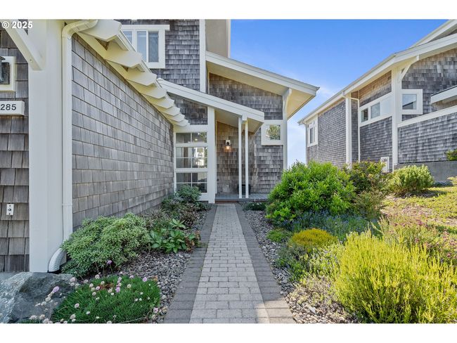 5285 Capes Loop, House attached with 3 bedrooms, 3 bathrooms and 1 parking in Tillamook OR | Image 36