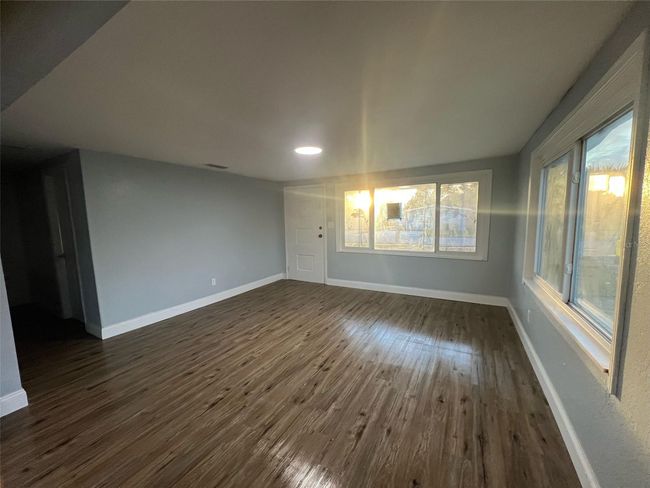 Entrance Living Room | Image 6