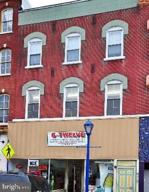 205 Bridge St, PHOENIXVILLE, PA, 19460-5409 | Card Image