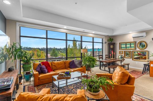 5b-1018 Capitol Way S, Olympia, WA, 98501-1225 | Card Image