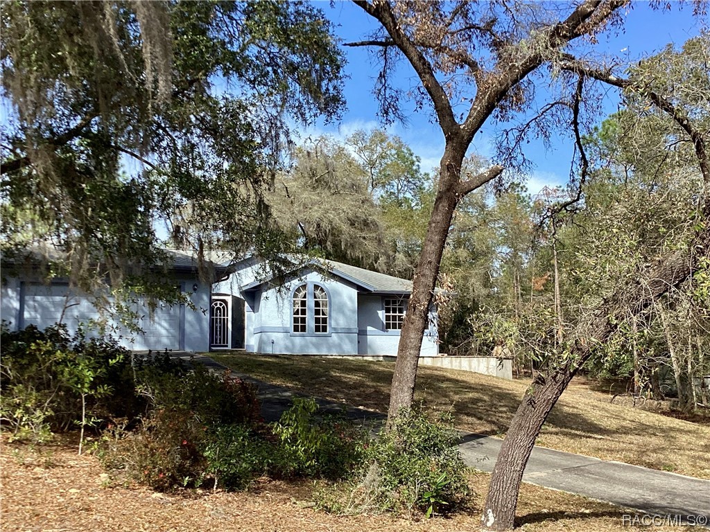 207th Cir, Dunnellon, FL 34431