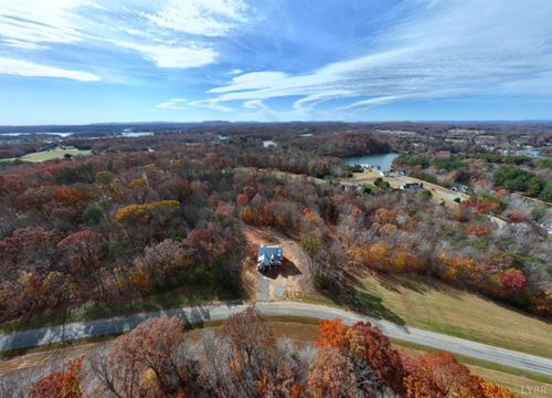 40 Sassafras Ct, Moneta, VA, 24121-6385 | Card Image