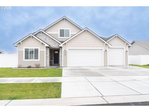 309 Sage St, Boardman, OR, 97818-8064 | Card Image