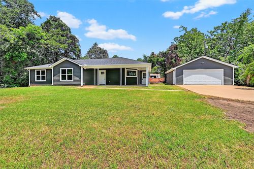 401 Graves Cir, Pottsboro, TX, 75076-3246 | Card Image