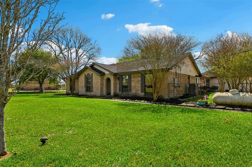 13917 Country Side St, Santa Fe, TX, 77517-3701 | Card Image