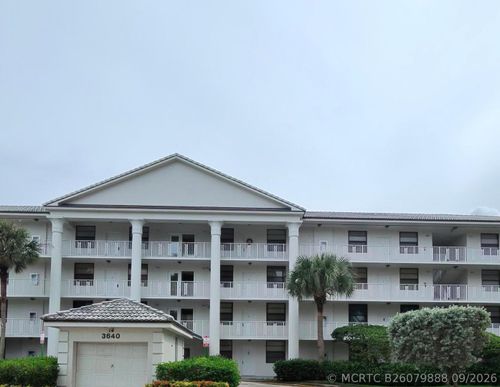 305-3640 Whitehall Dr, West Palm Beach, FL, 33401-1090 | Card Image