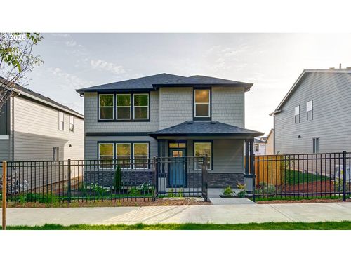 9474 Se 162nd Ave, Happy Valley, OR, 97086-5542 | Card Image