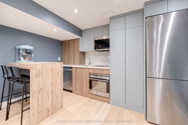 56 Foxley St, House attached with 4 bedrooms, 4 bathrooms and 1 parking in Toronto ON | Image 14