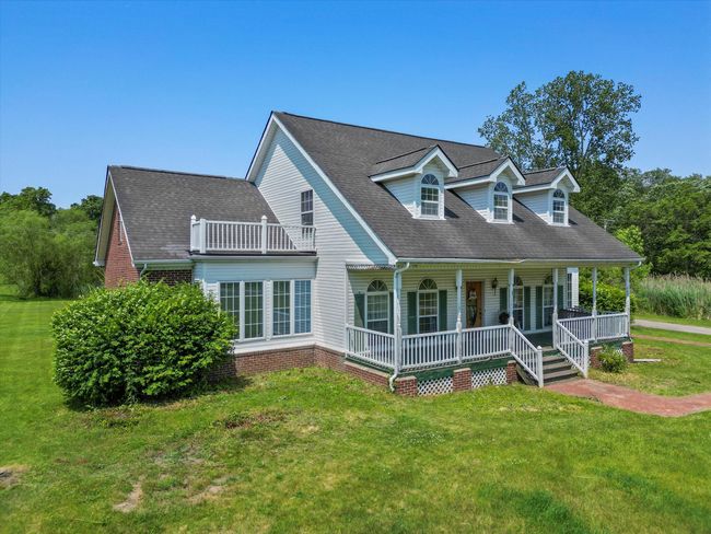 5700 Jankow Rd, House other with 4 bedrooms, 4 bathrooms and null parking in Algonac MI | Image 4