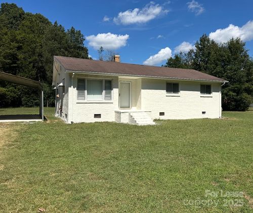 1820 Peach Orchard Rd, Salisbury, NC, 28146-1369 | Card Image