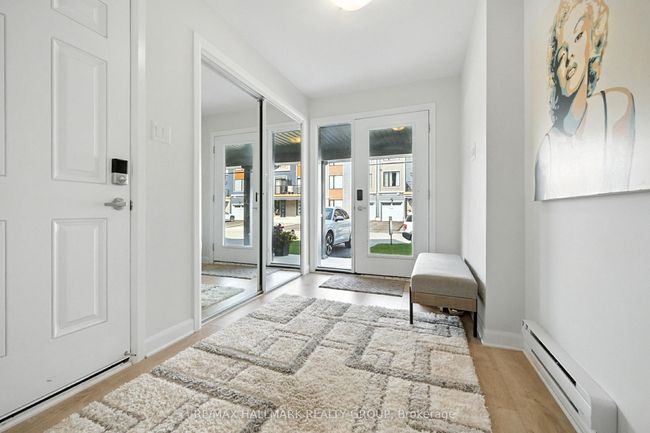 702 Confluence Walk, House attached with 2 bedrooms, 2 bathrooms and 1 parking in Ottawa ON | Image 4
