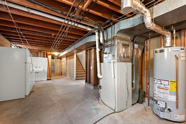 Large Utility Room | Image 34