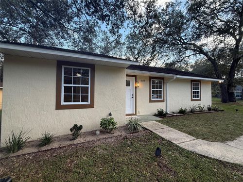 40233 Palm St, LADY LAKE, FL, 32159-5868 | Card Image