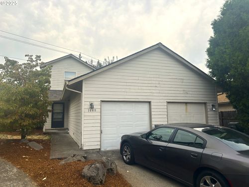 -1 Ne Fremont Ct, Portland, OR, 97230 | Card Image