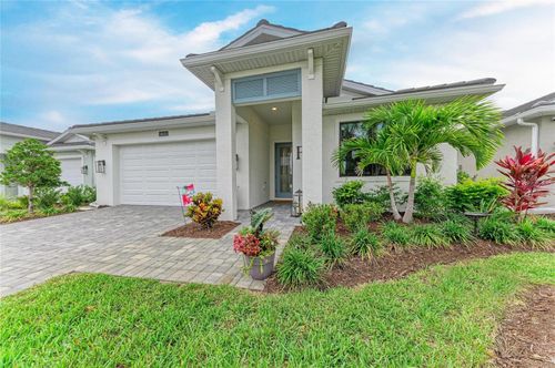 18615 Midsummer Pl, VENICE, FL, 34293-5151 | Card Image
