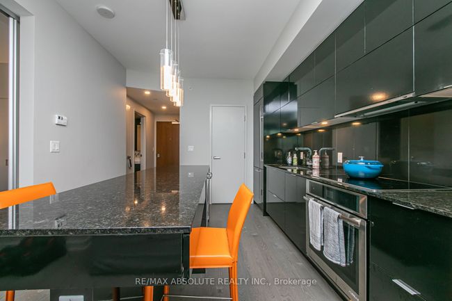 701 - 101 Queen St, Condo with 1 bedrooms, 1 bathrooms and null parking in Ottawa ON | Image 5