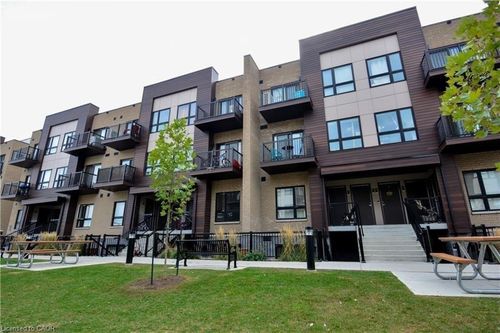 d9-10 Palace St, Kitchener, ON, N2E0J3 | Card Image